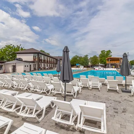 Praha Hotel *